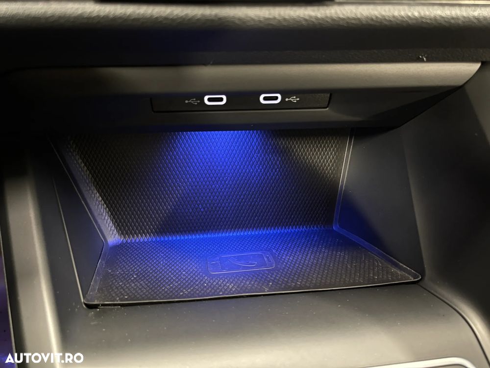 Volkswagen Golf 2.0 TDI DSG Style - 29