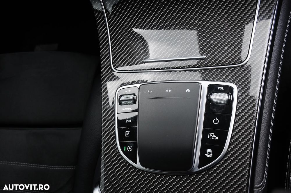 Mercedes-Benz GLC 220 d 4MATIC 9G-TRONIC AMG Line Plus - 32