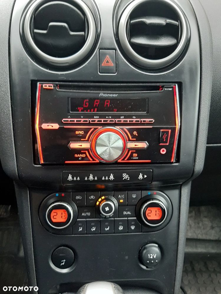 Nissan Qashqai 1.6 Tekna - 15