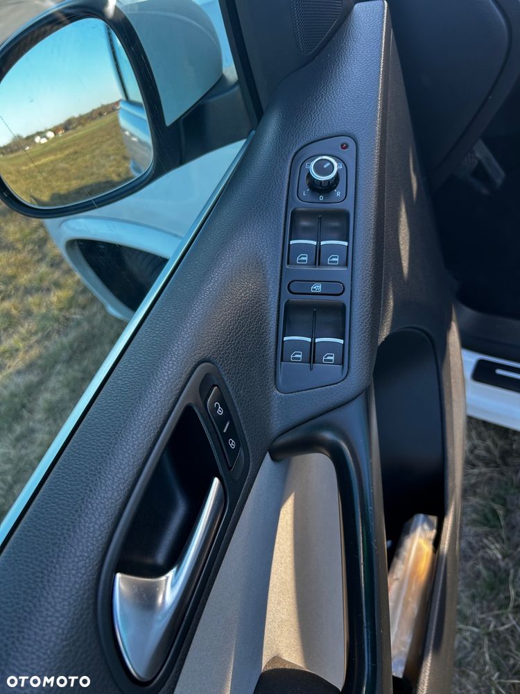 Volkswagen Tiguan 2.0 TDI 4Mot Sport DSG - 17