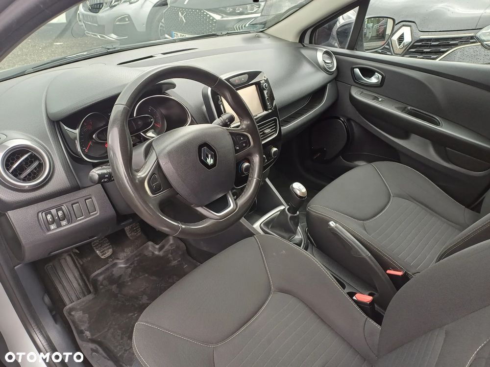 Renault Clio 1.2 16V 75 LIMITED 2018 - 13
