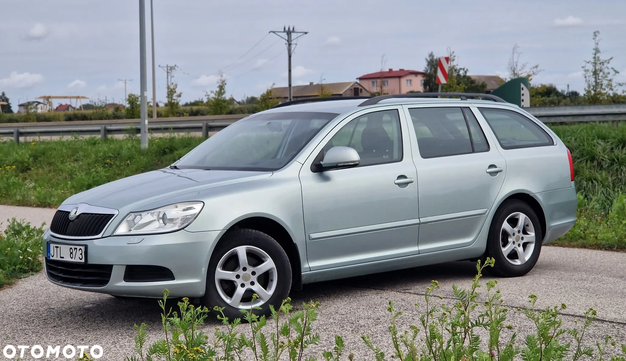Skoda Octavia 1.6 - 8
