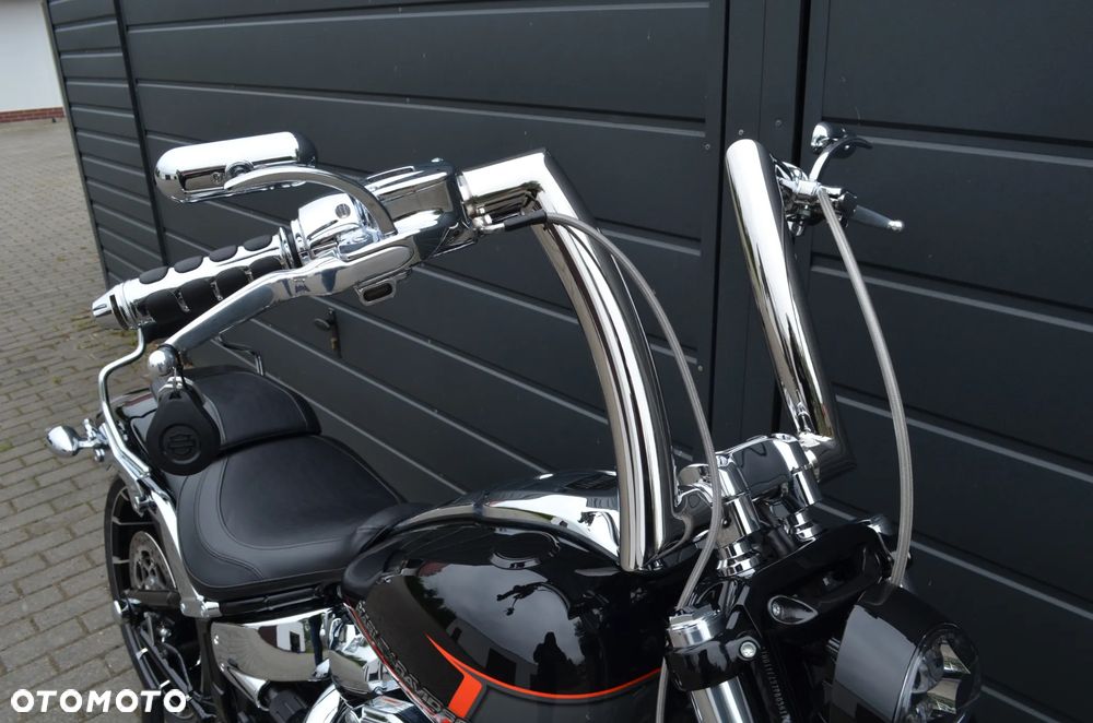 Harley-Davidson FXSB Breakout - 7