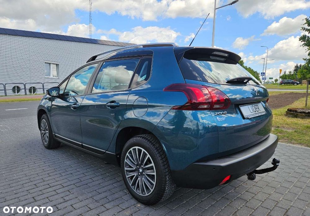 Peugeot 2008 - 18