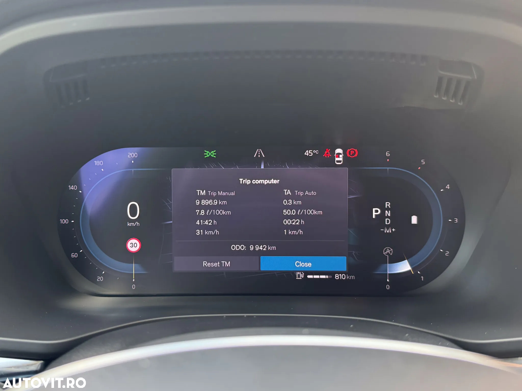 Volvo XC 60 B4 MHEV AT AWD Core - 24