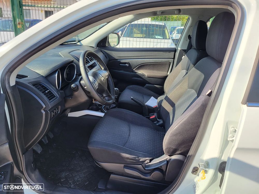 Mitsubishi ASX 1.8 DI-D Intense - 8