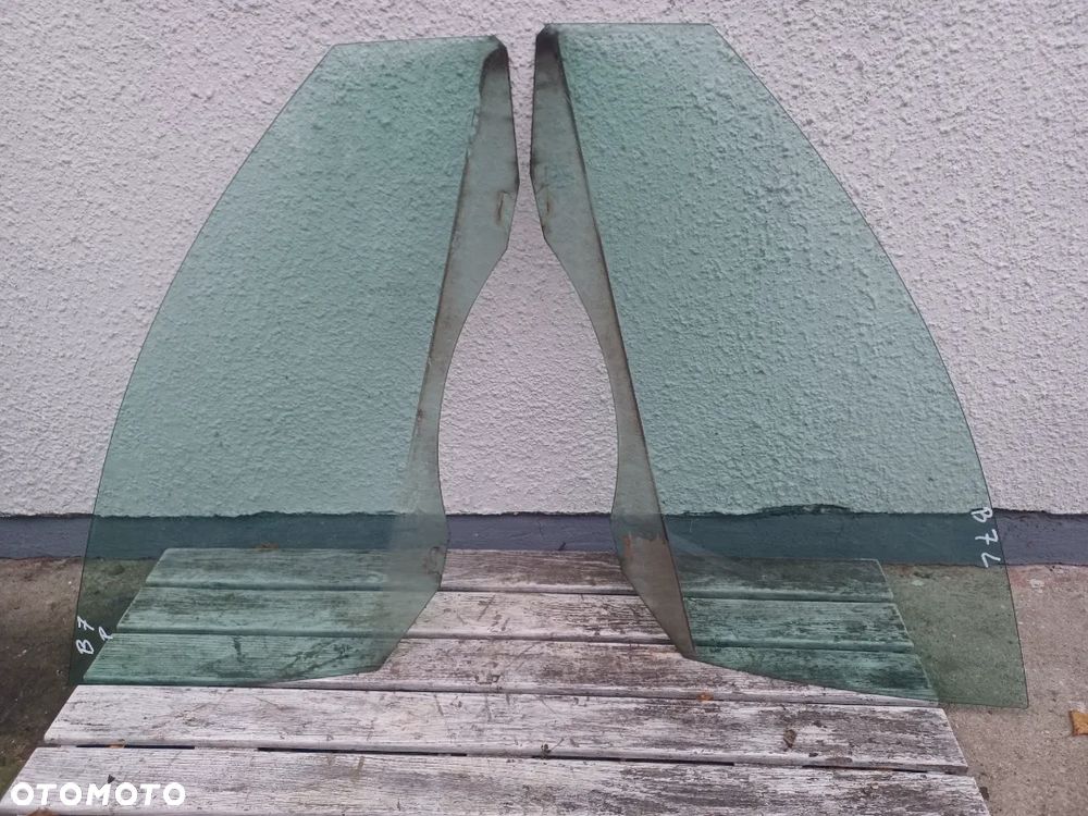 SZYBA BOCZNA DRZWI VW PASSAT B7