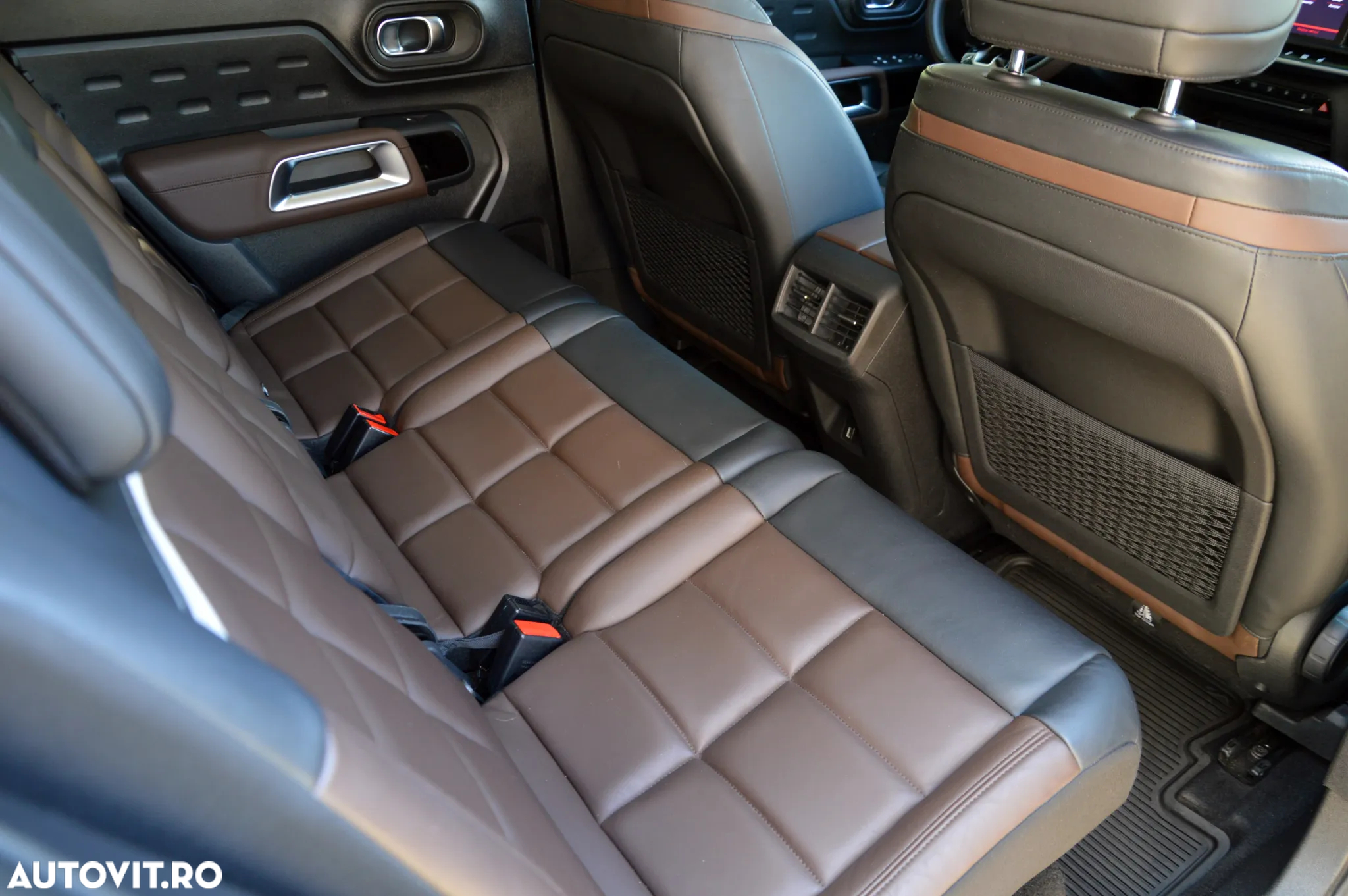 Citroën C5 Aircross 1.6 PureTech S&S EAT8 Shine - 29
