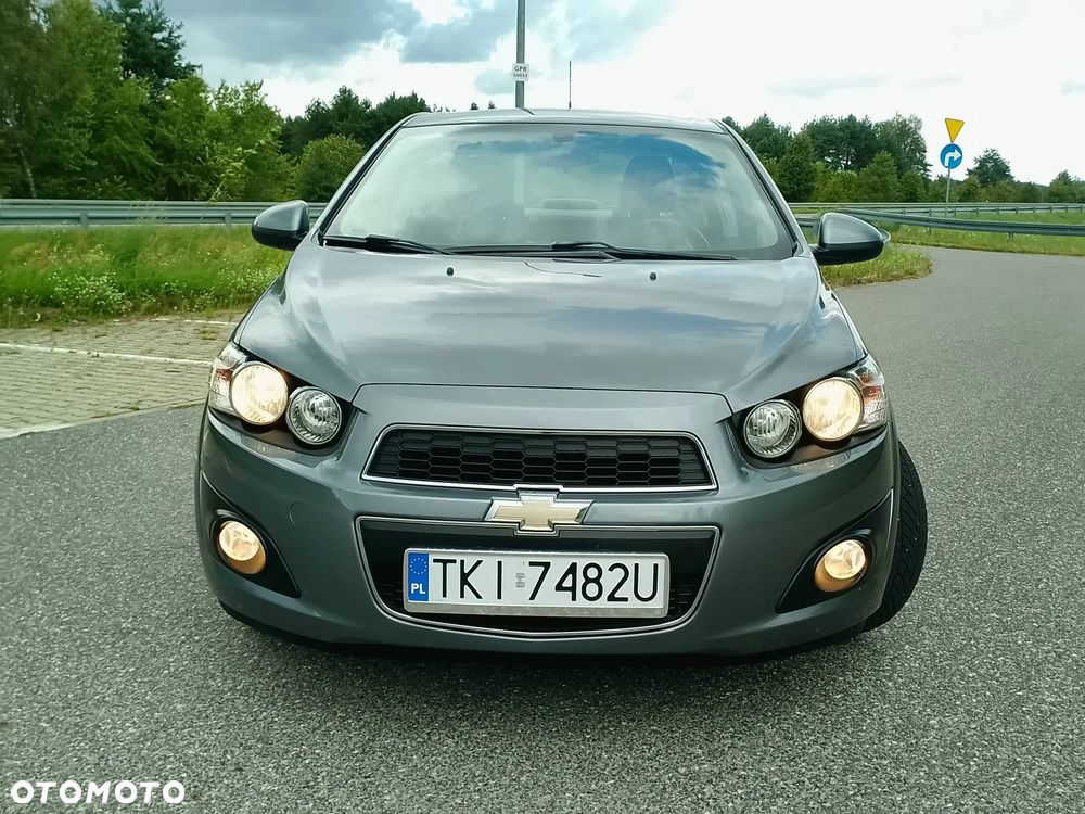Chevrolet Aveo 1.4 16V LT - 8