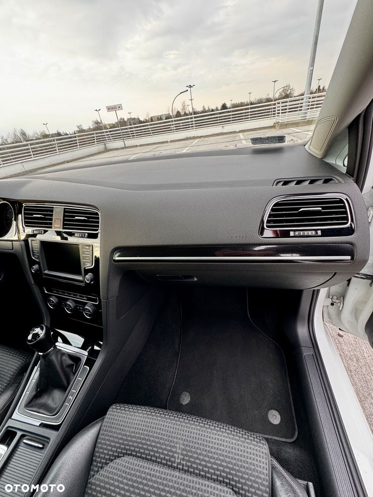 Volkswagen Golf 1.6 TDI BMT Highline - 13