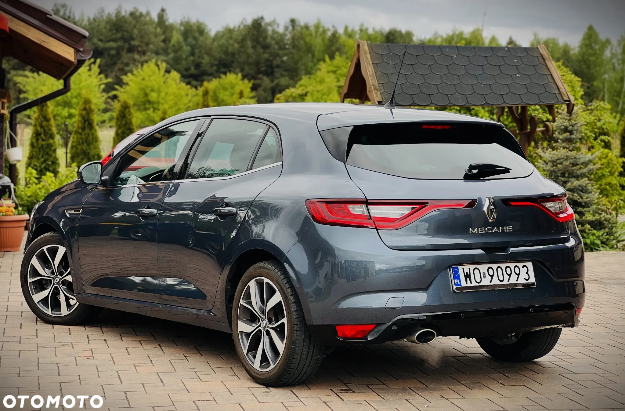 Renault Megane ENERGY TCe 130 Start & Stop LIMITED - 4