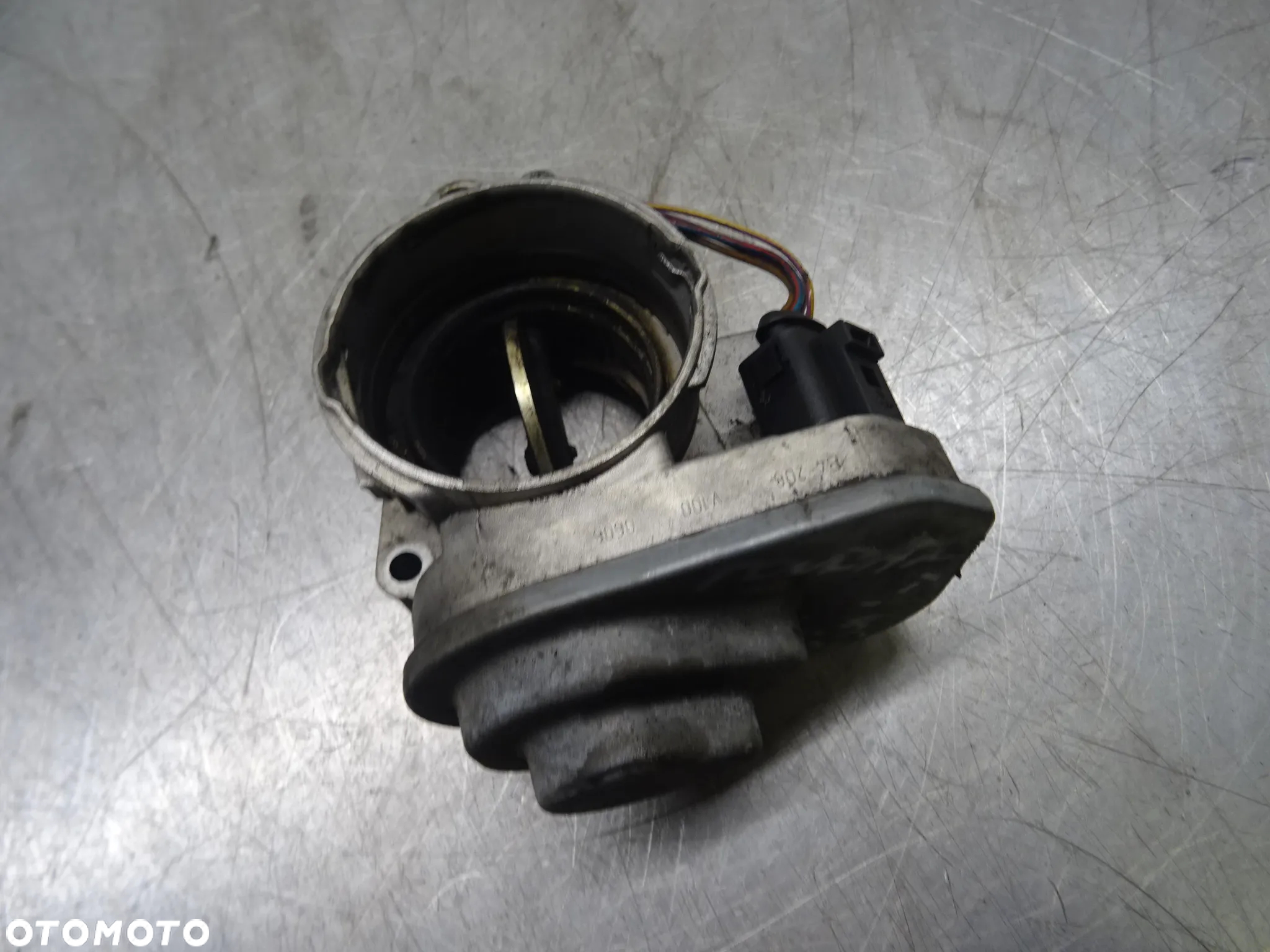 VW TOURAN I 03-05 1.9TDI LA7W PRZEPUSTNICA 038128053G - 3