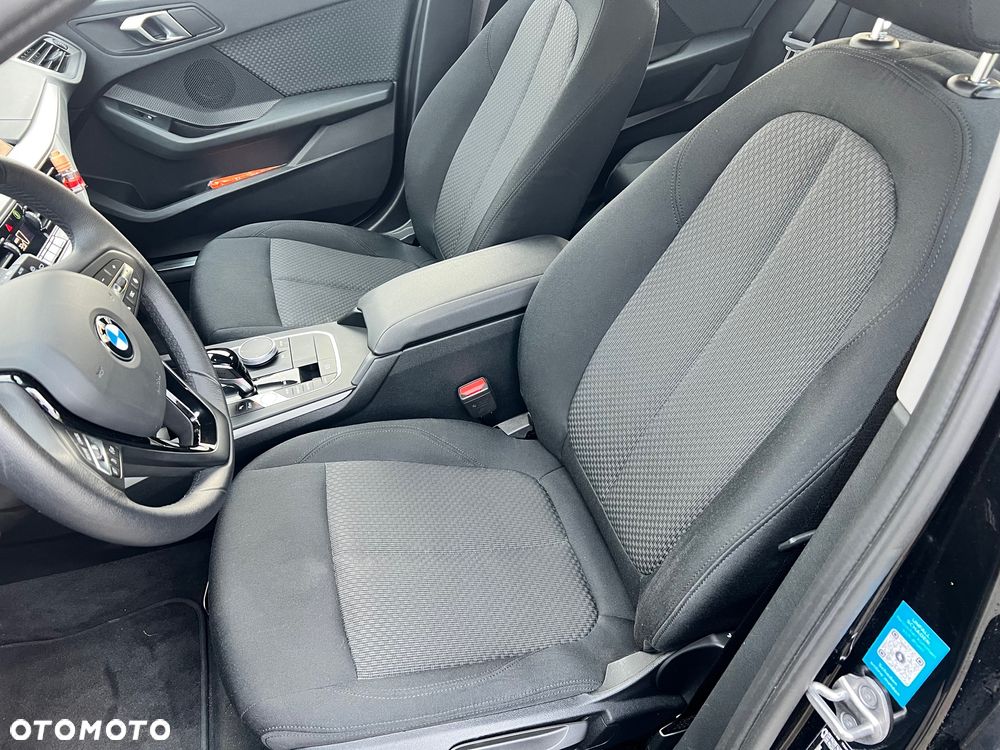 BMW Seria 1 118i Advantage - 12