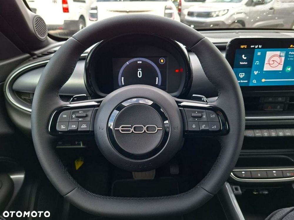 Fiat 600 1.2 Turbo Sport eDCT - 23