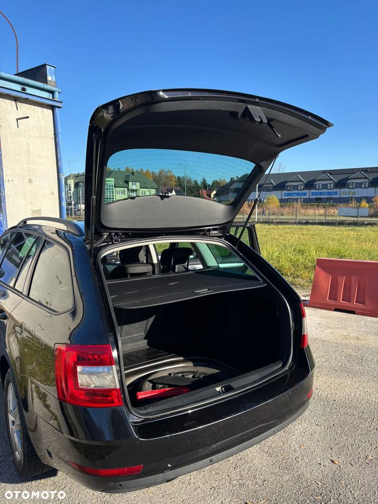 Skoda Octavia 1.6 TDI Ambition - 6
