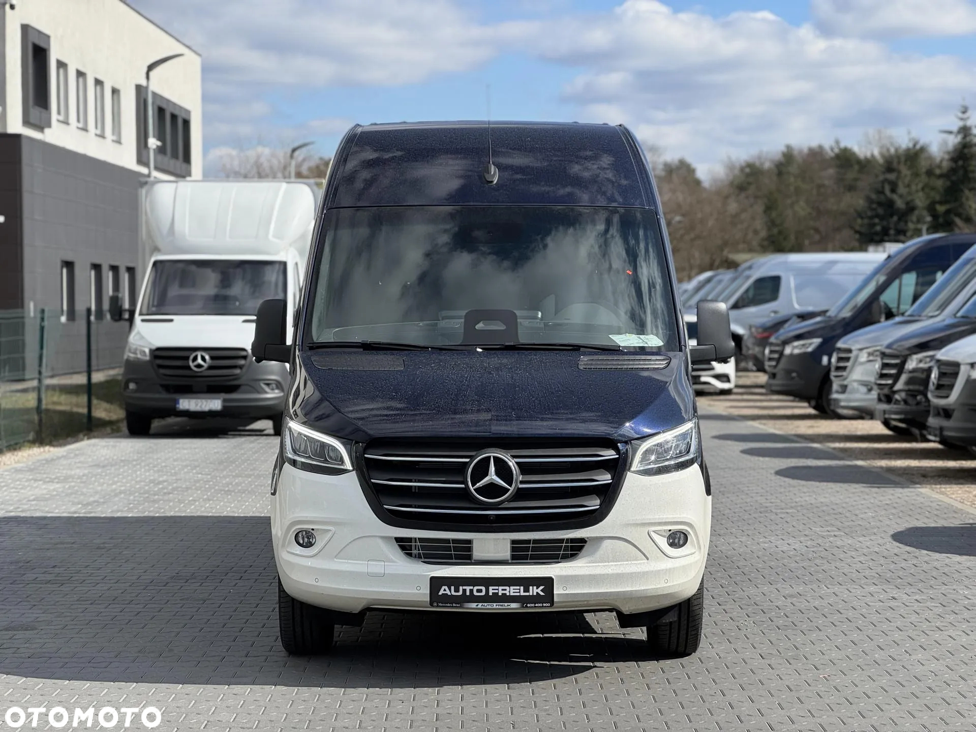 Mercedes-Benz Sprinter - 3