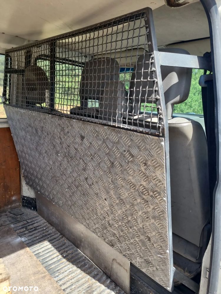 Volkswagen TRANSPORTER - 11