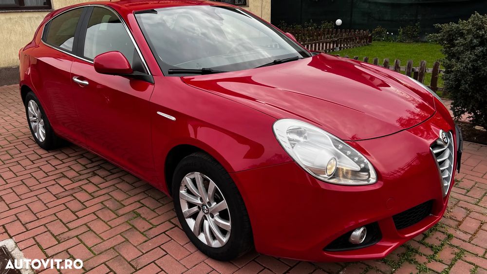 Alfa Romeo Giulietta 1.4 M-Air TCT Distinctive - 1