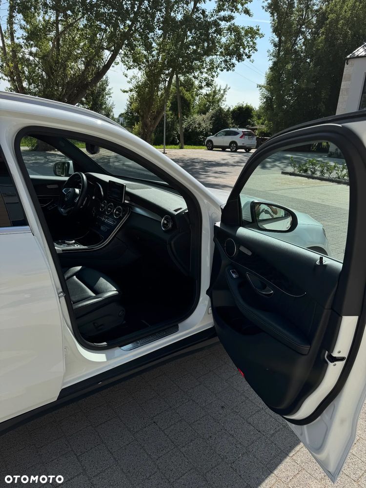 Mercedes-Benz GLC 220 d 4-Matic - 16