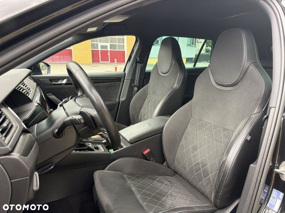 Skoda Superb 2.0 TDI SCR 4x4 Sportline DSG - 15