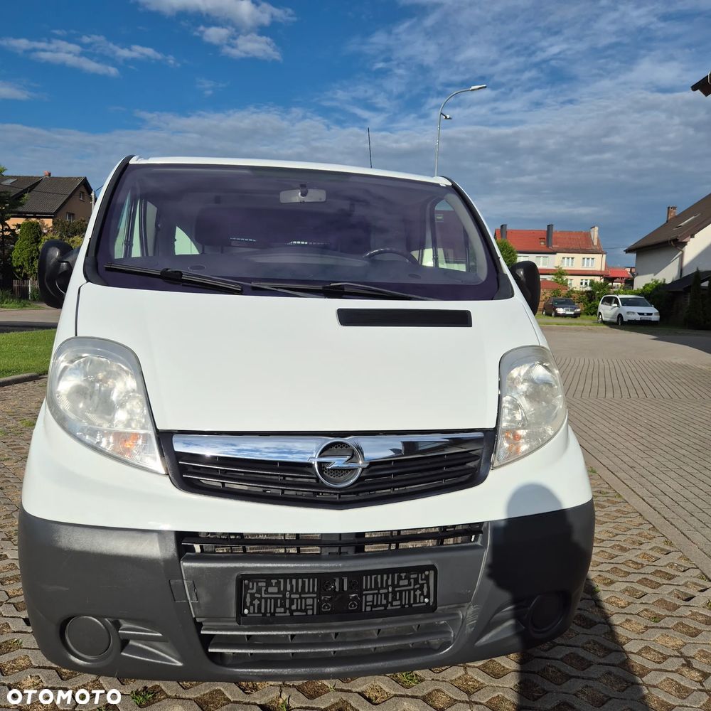 Opel Vivaro - 12