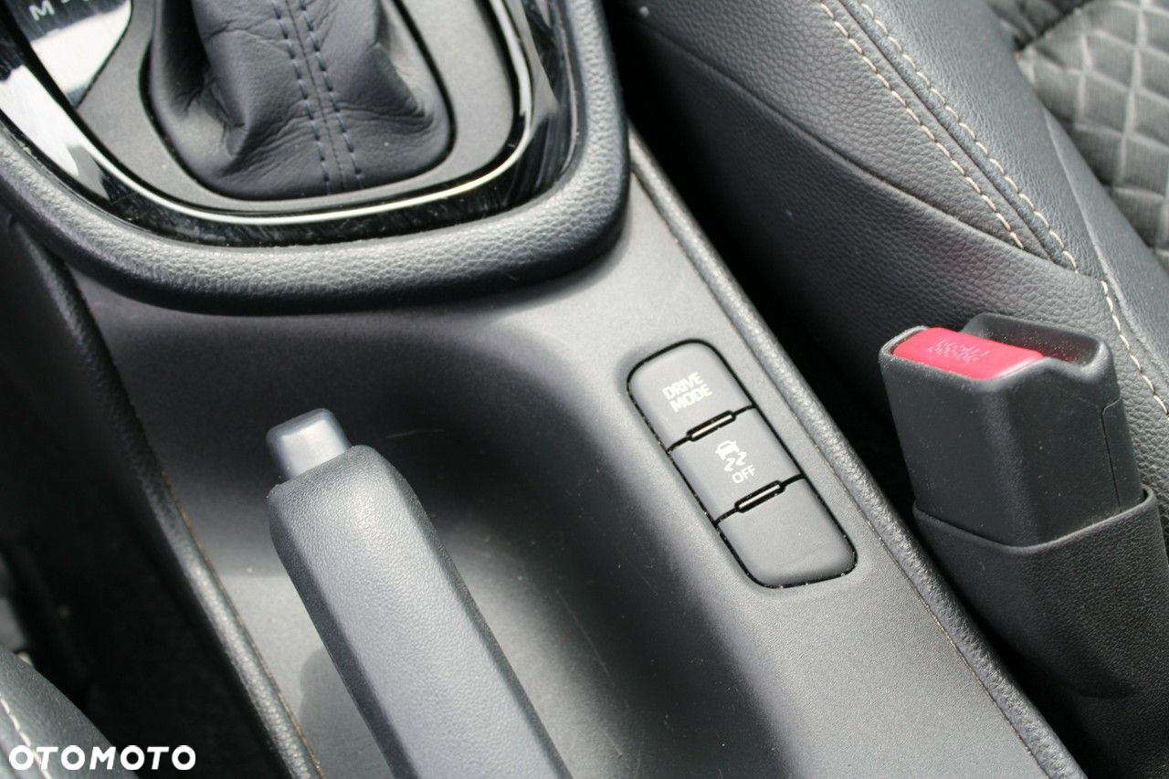 Toyota Yaris - 28