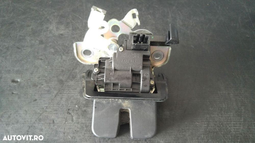 Broasca haion q3 8u0827520 8r0827505 - 3