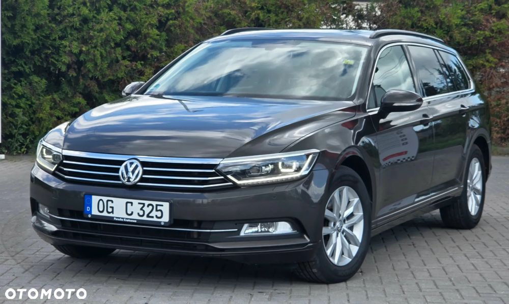 Volkswagen Passat Variant 2.0 TDI BMT Highline - 3