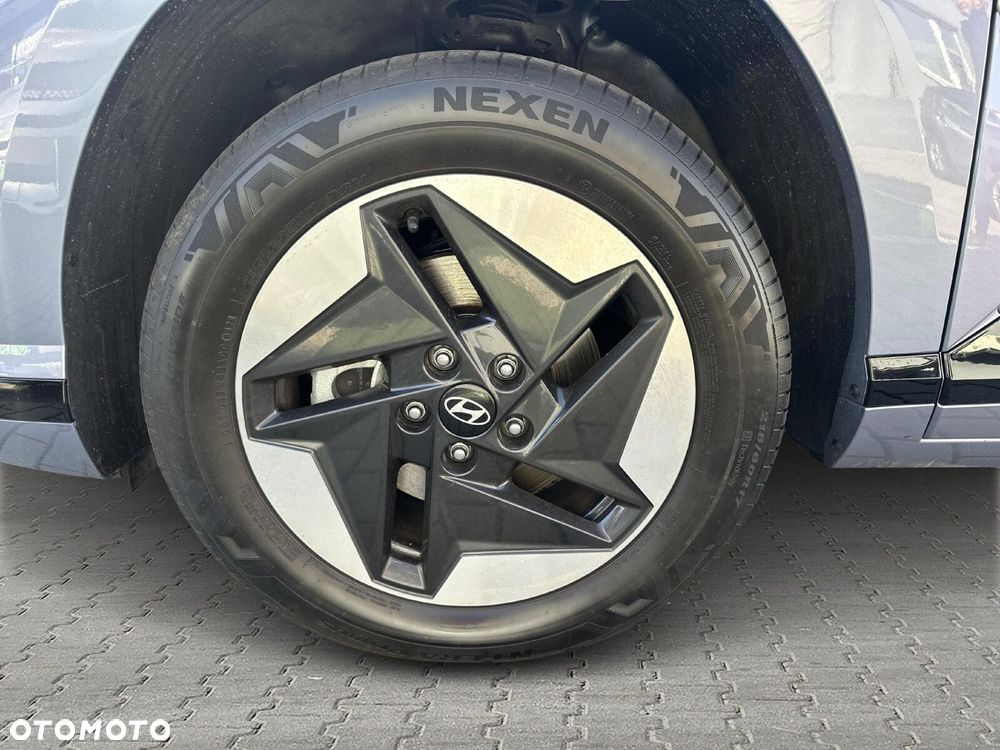 Hyundai Kona 64kWh Executive - 19