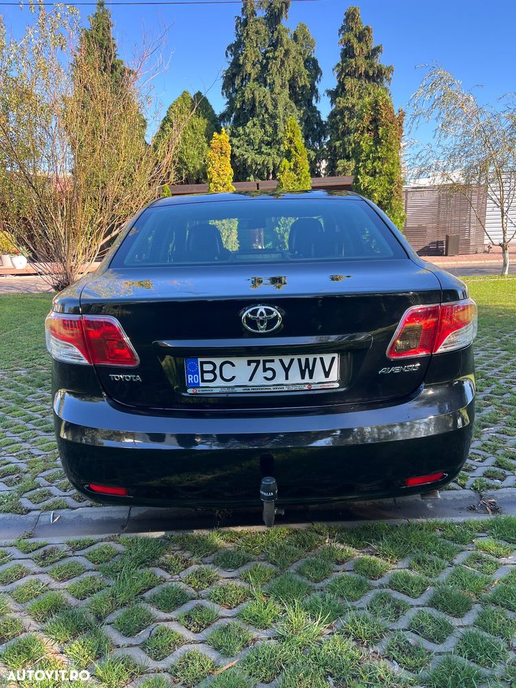 Toyota Avensis 2.0 D-4D - 3
