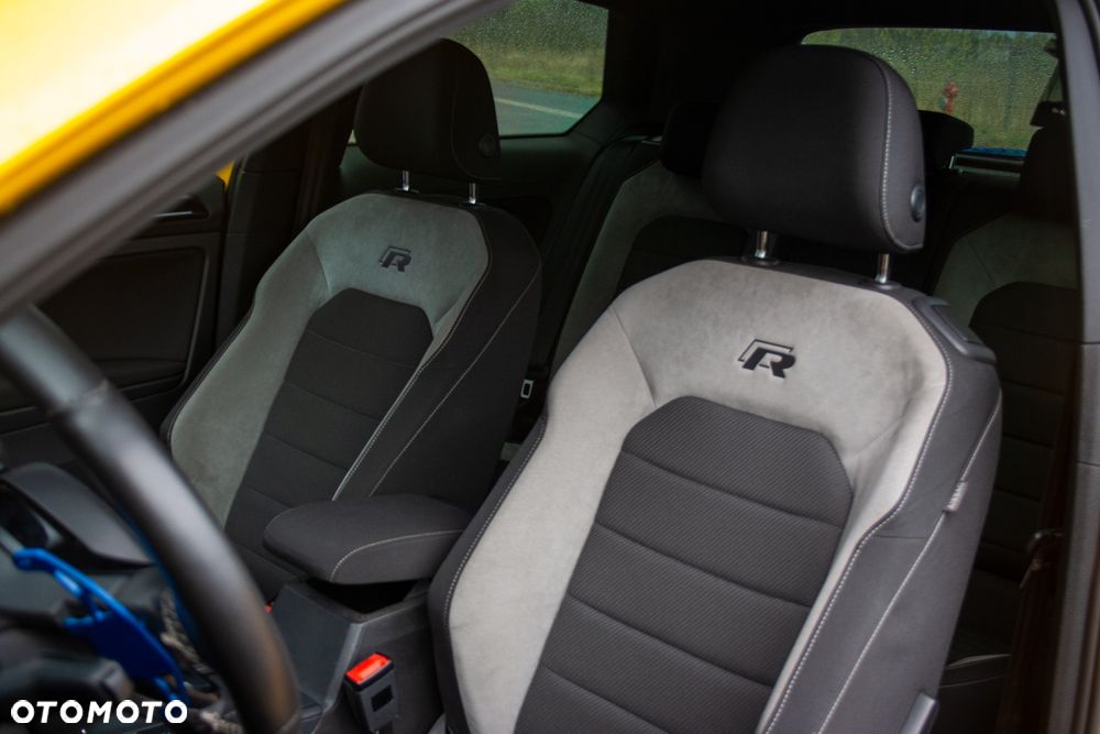 Volkswagen Golf - 12
