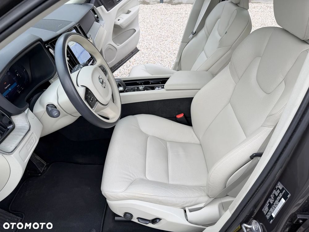 Volvo XC 60 T8 Plug-In Hybrid AWD Inscription - 7