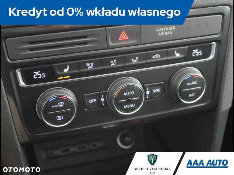 Volkswagen Golf Sportsvan - 14