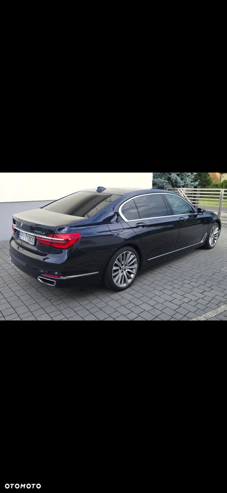 BMW Seria 7 740Le xDrive iPerformance - 11