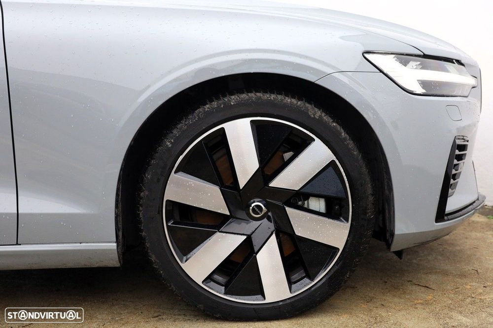 Volvo V60 2.0 T6 AWD TE Plus Dark - 9