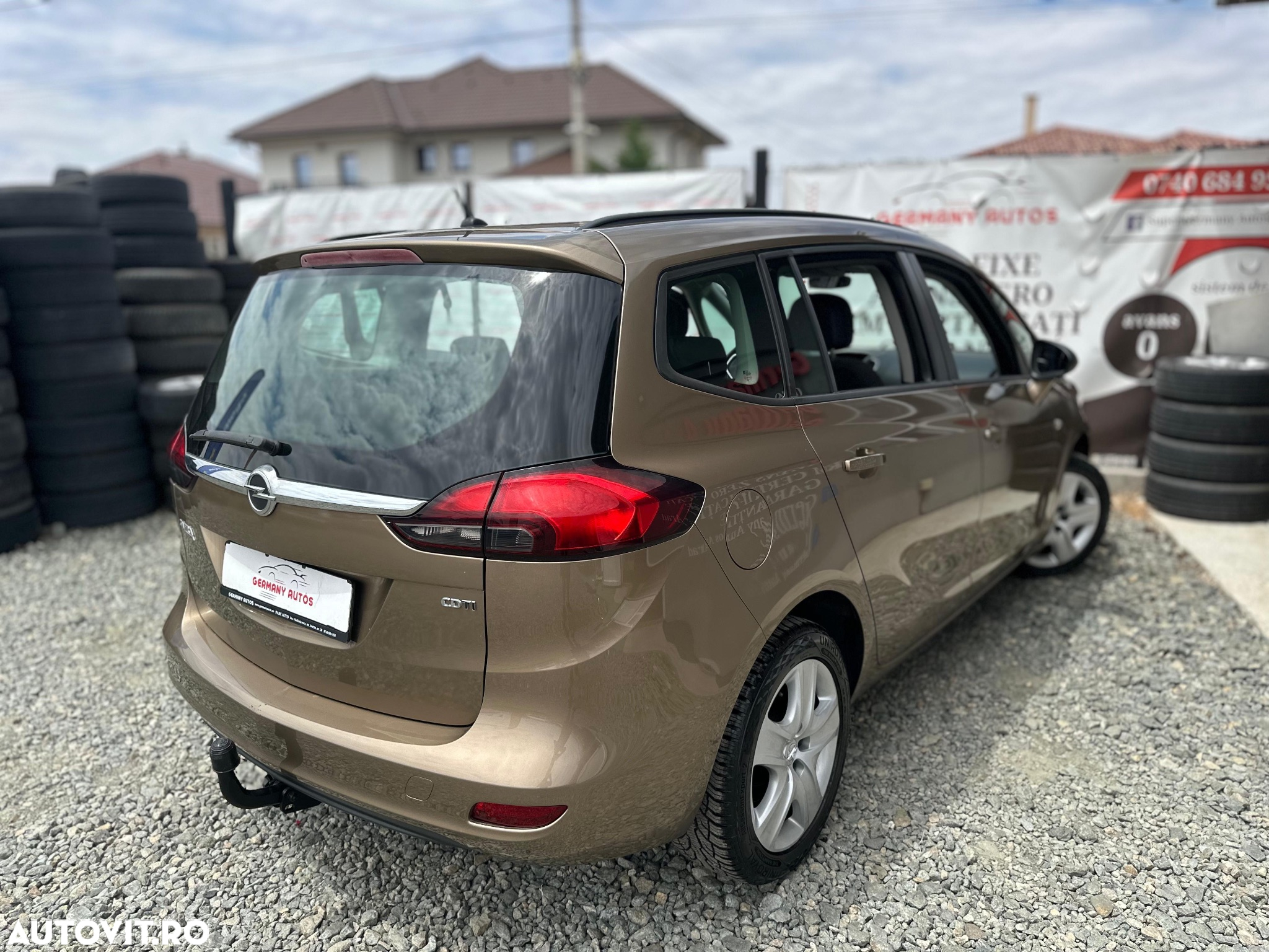 Opel Zafira Tourer 2.0 CDTI Active - 3