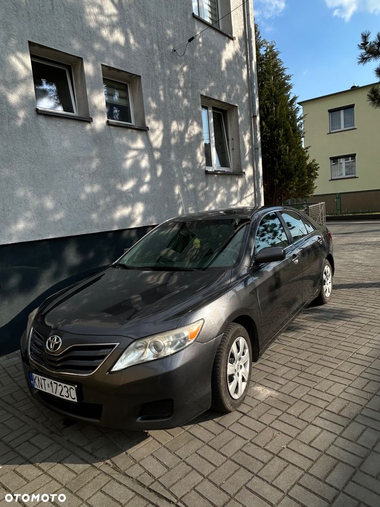 Toyota Camry 2.5 SE - 2