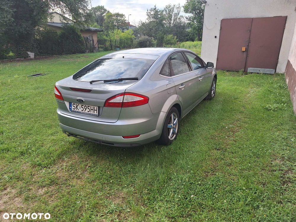 Ford Mondeo - 4