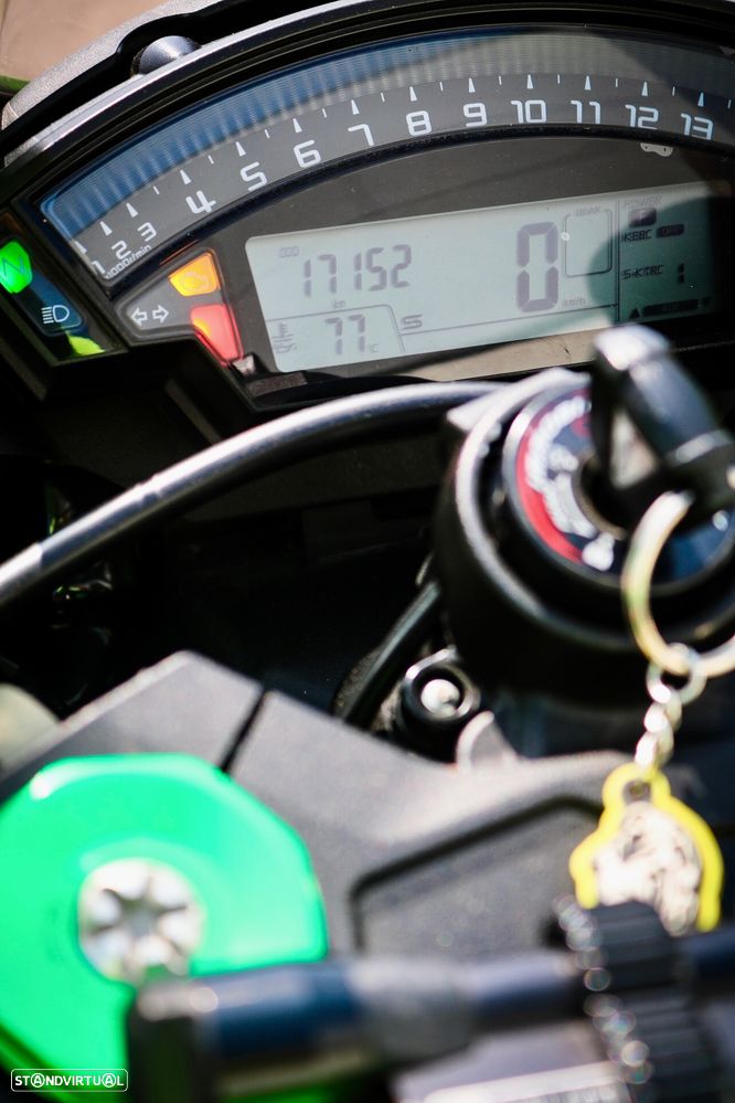 Kawasaki ZXR KRT 2019 - 6