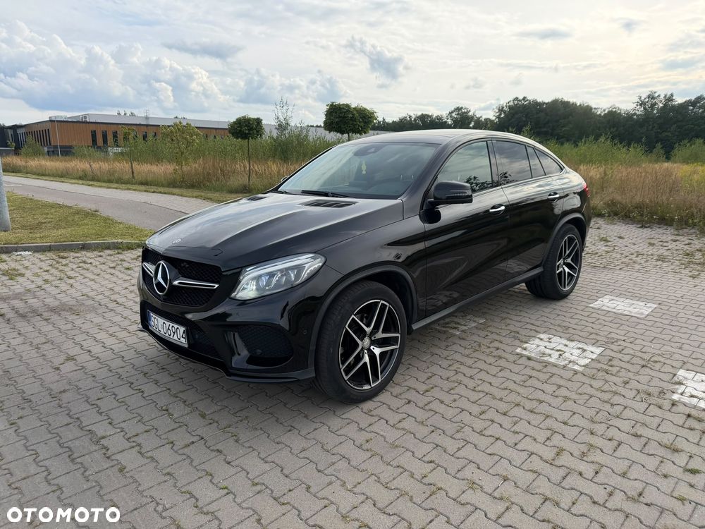 Mercedes-Benz GLE - 1