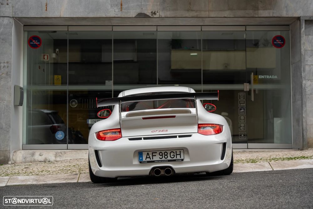 Porsche 911 (997) GT3 RS - 23