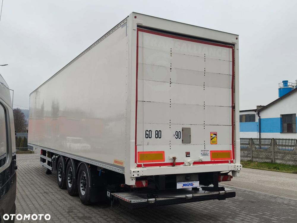 Fruehauf KONTENER FURGON / OSIE BPW . ROLETA / PODŁOGA SZYNA-DESKA / WINDA ZAŁADUNKOWA - 21