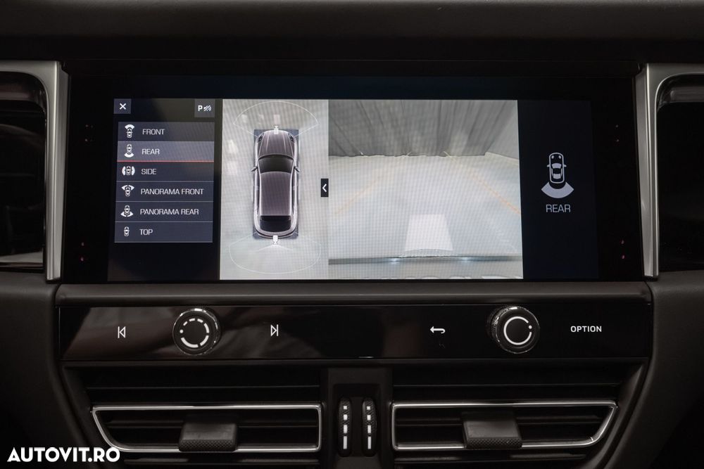 Porsche Macan - 38