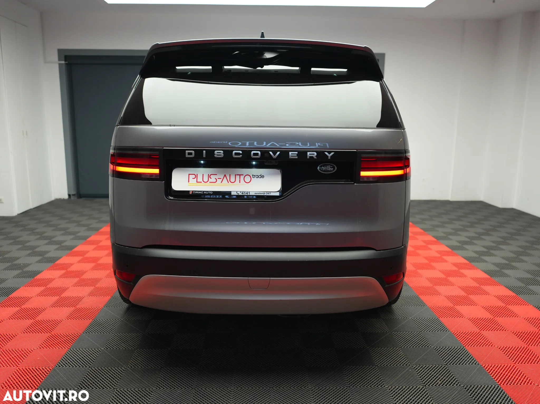 Land Rover Discovery 3.0 D250 MHEV SE - 29