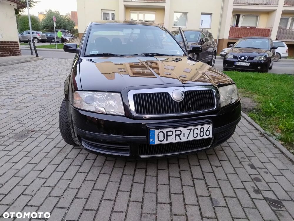 Skoda Superb 2006 photo 4