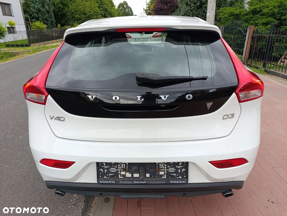 Volvo V40 D3 You - 6
