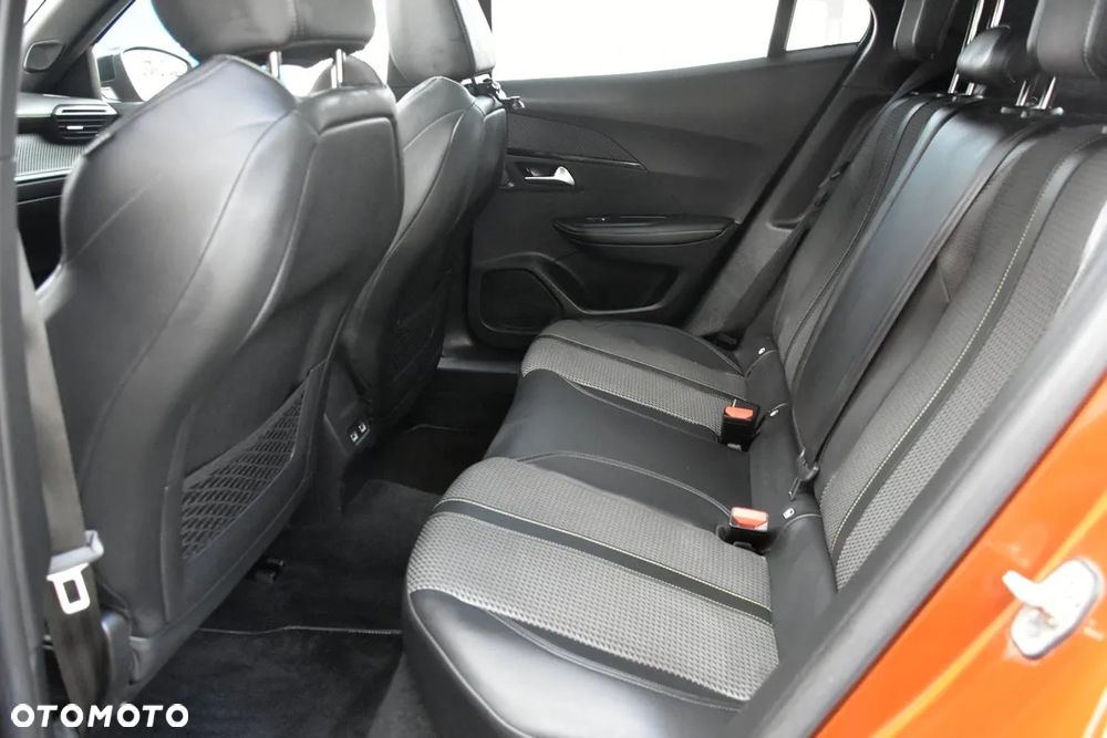 Peugeot 2008 1.2 PureTech GT Line S&S - 20