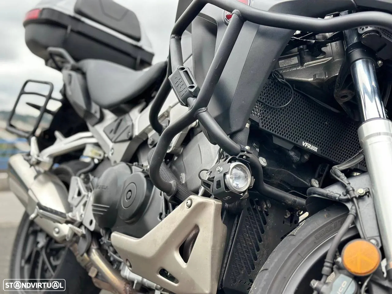 Honda VFR 800X CROSSRUNNER - 9