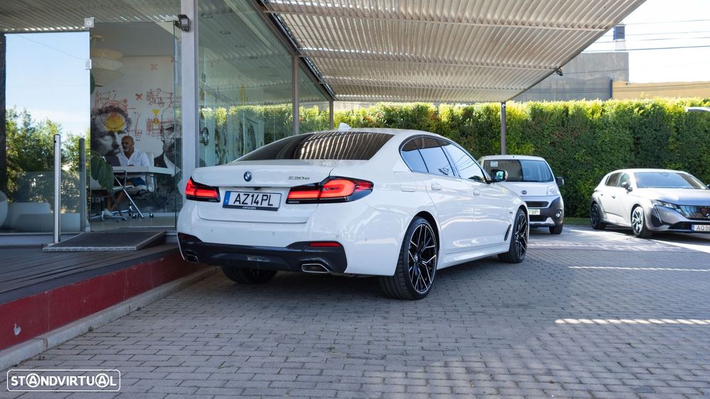 BMW 530 e Pack M - 4