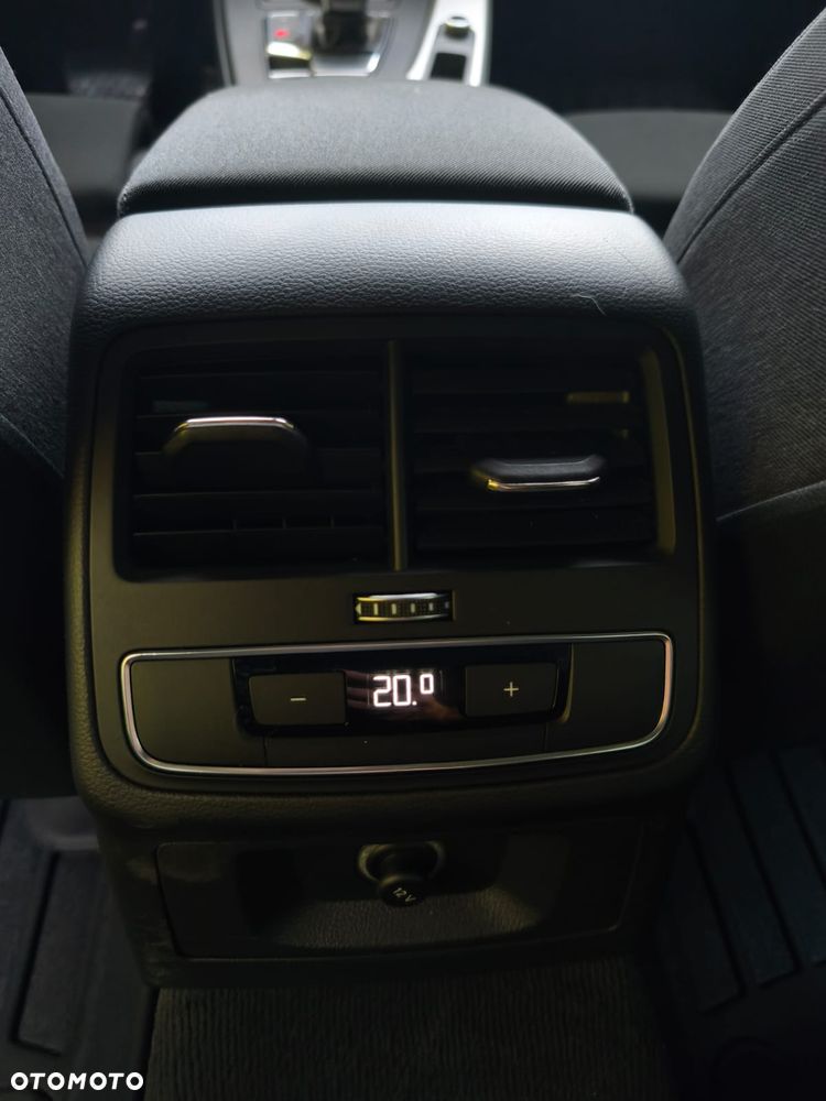 Audi A4 Avant 2.0 TDI S tronic sport - 26